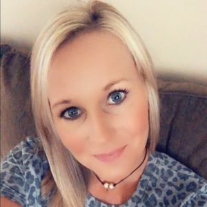 Meet your Posher, Kelli